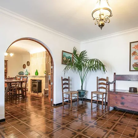 Villa Miquel *