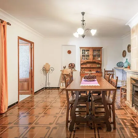 Villa Miquel